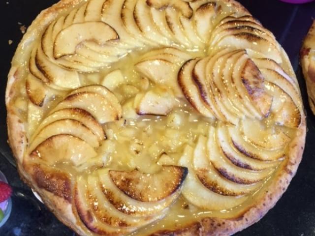 Tarte fine aux pommes  